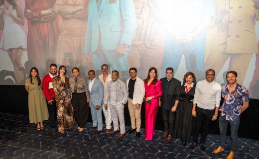 DE TAL PALO TAL ASTILLA LISTA PARA SU ESTRENO